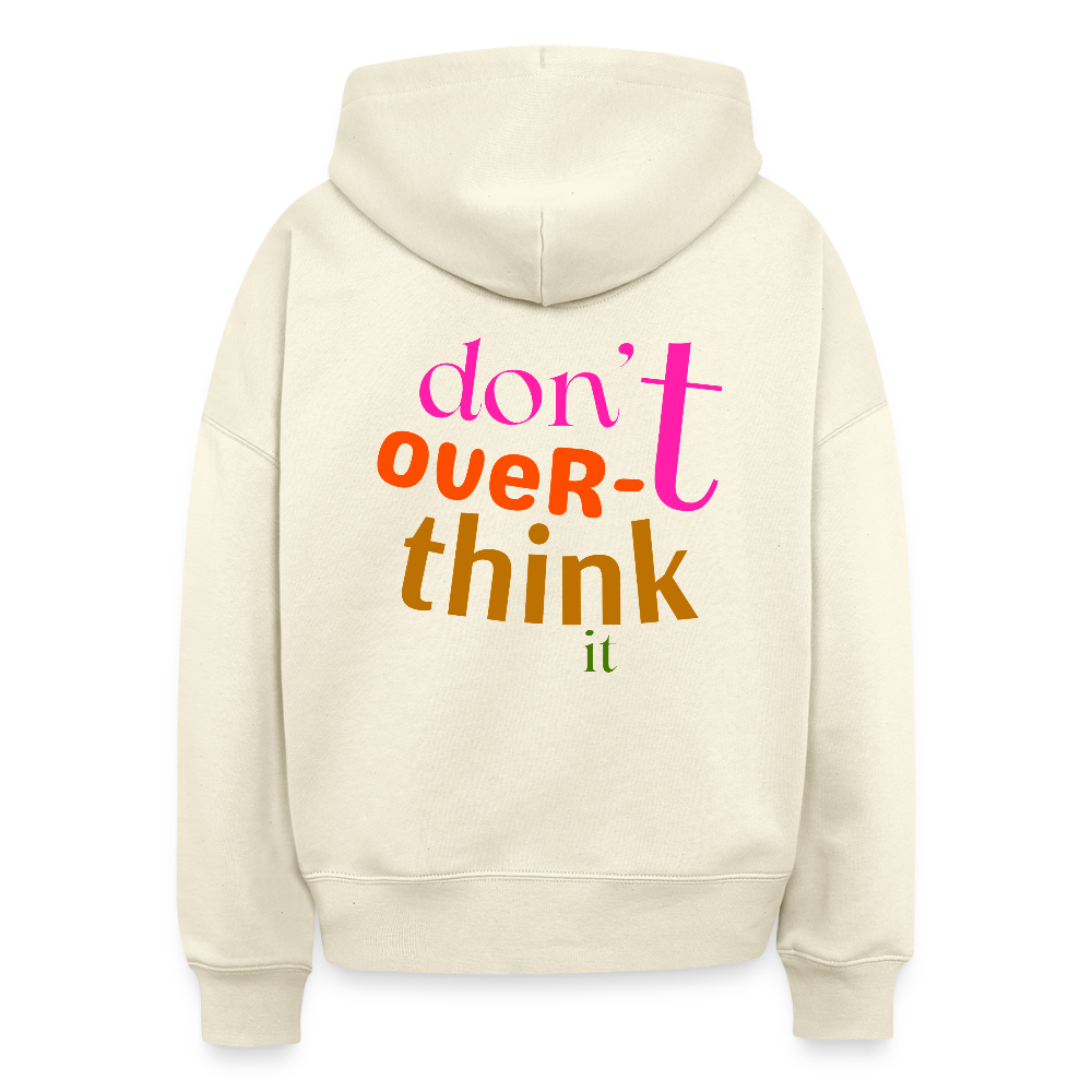 Hoodie – „Don’t Overthink It“ – Statement Hoodie aus Bio-Baumwolle - Weißgrau