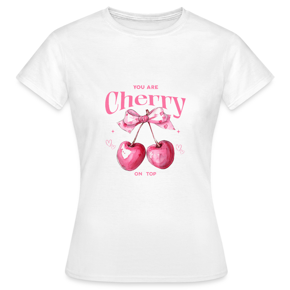 Cherry on Top T-Shirt – Süßes Kirschen Design | Verspieltes Statement Shirt mit Schleife & Herzchen - Weiß