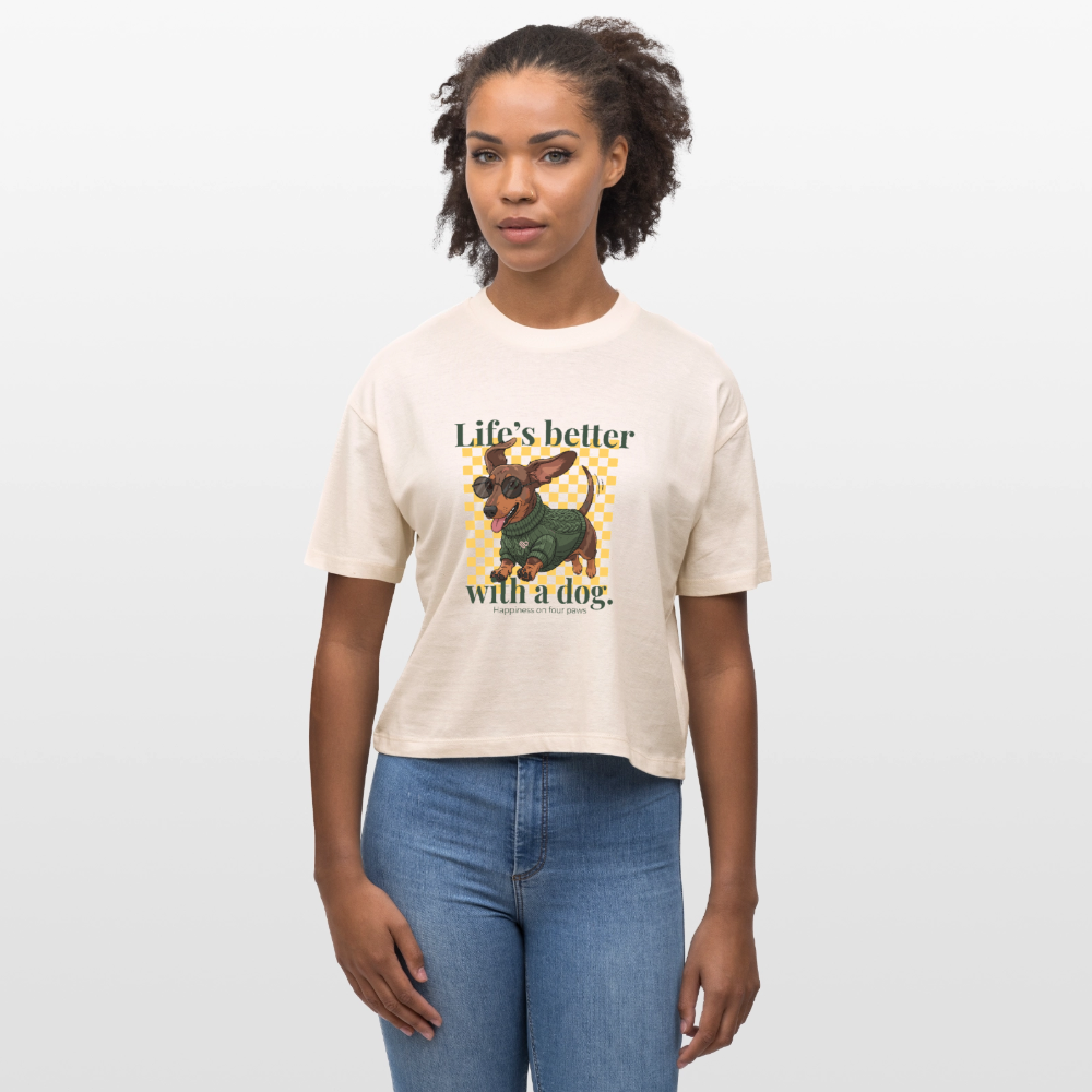 Herzfarben Oversize Damen T-Shirt „Life’s Better With a Dog“ – Nachhaltiges Hunde-Statement Shirt aus Bio-Baumwolle - Naturroh